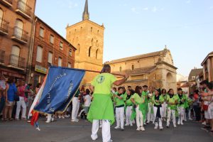 Desfile inaugural de Peñas - Toro enmaromado 2022 - Peña Argolla