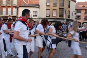 Desfile inaugural de Peñas - Toro enmaromados 2022 - Paeña Popeye